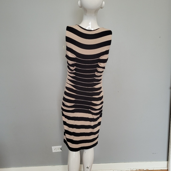 Betsey Johnson Bodycon Ruched Dress, VGUC, Size 6 - Picture 3 of 8